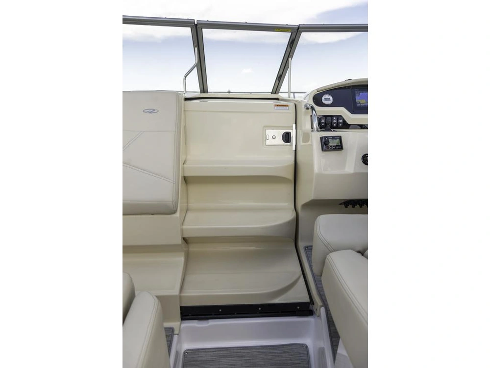 2026 Regal 26 Xo alt