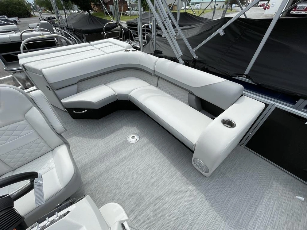 Lowe Boats Ss 210 2023 alt