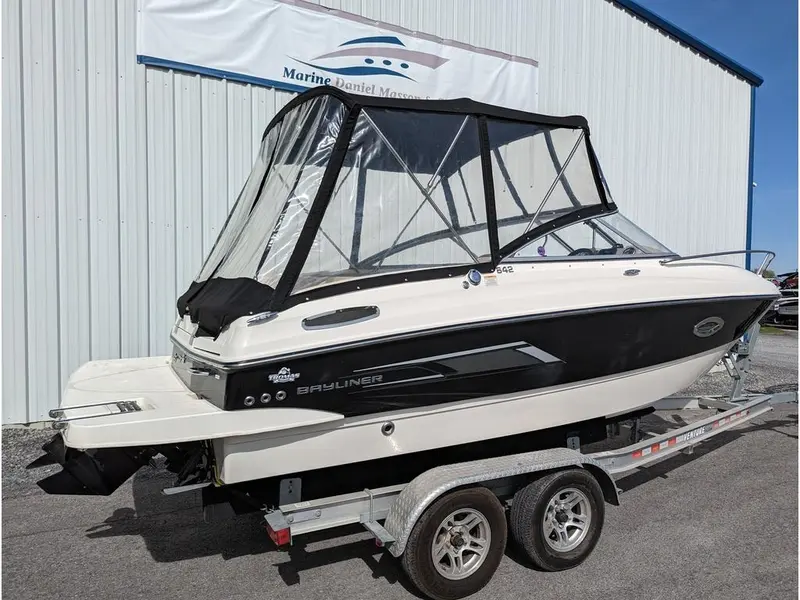 Bayliner 642 Overnighter 2015