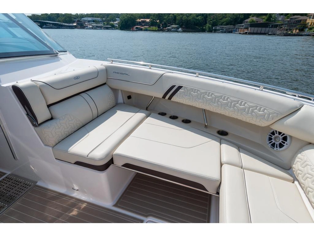 2026 Regal Lx 36 alt