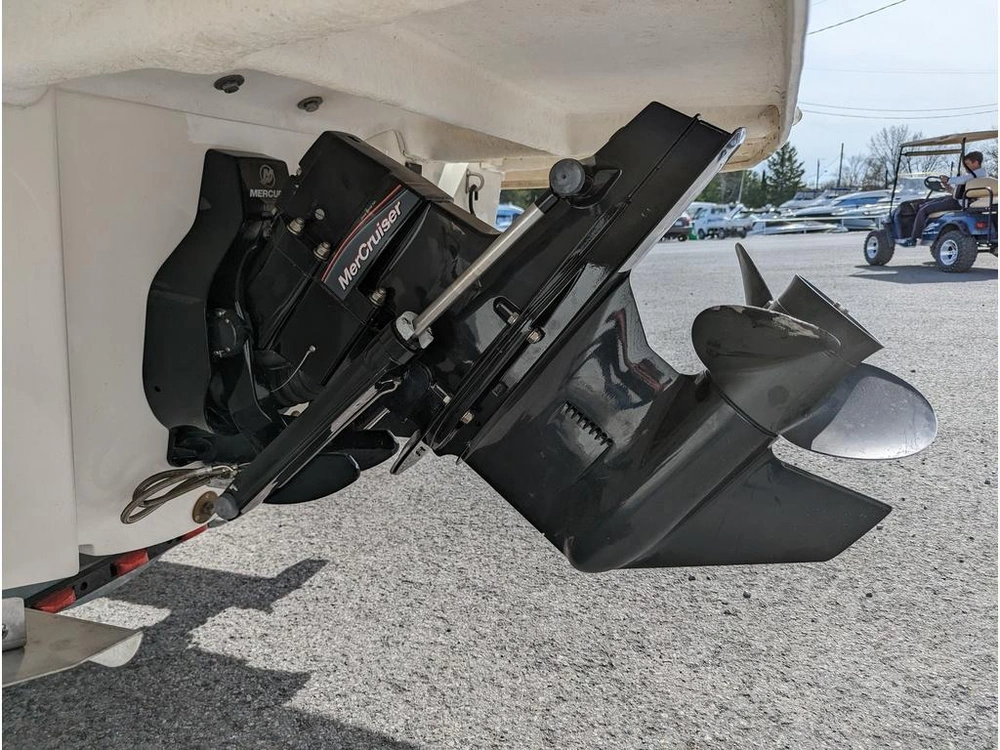 2015 Bayliner 642 Overnighter alt