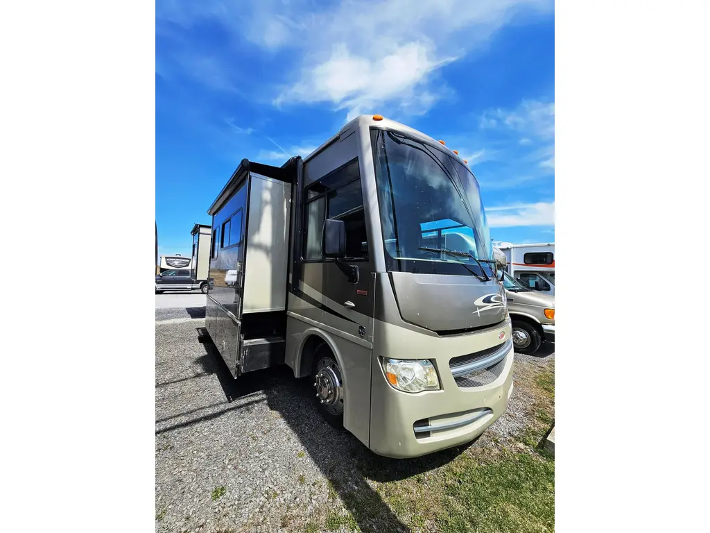 WINNEBAGO SIGHTSEER ...