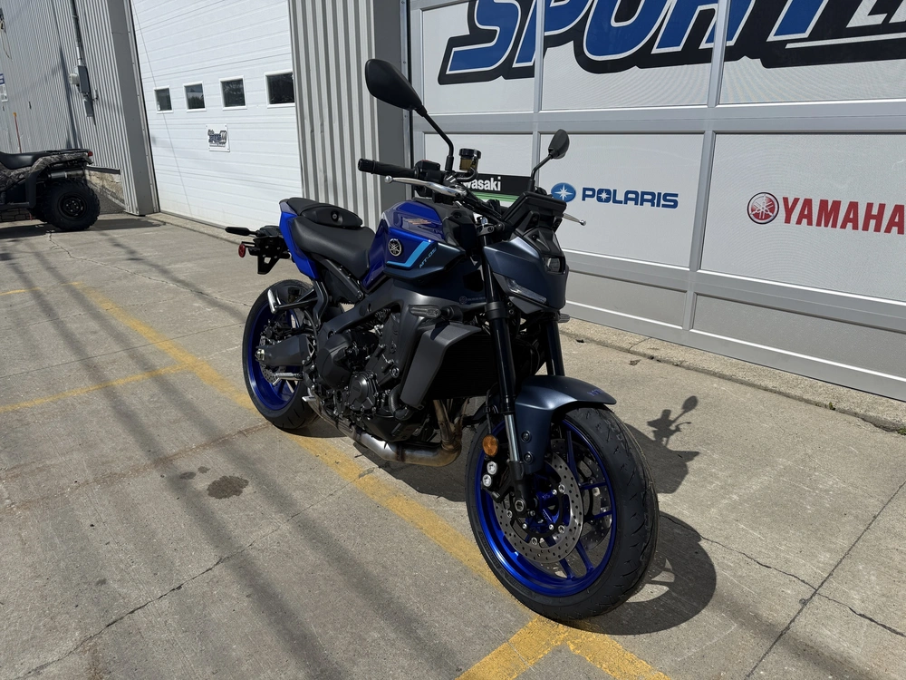2025 Yamaha Mt-09 alt