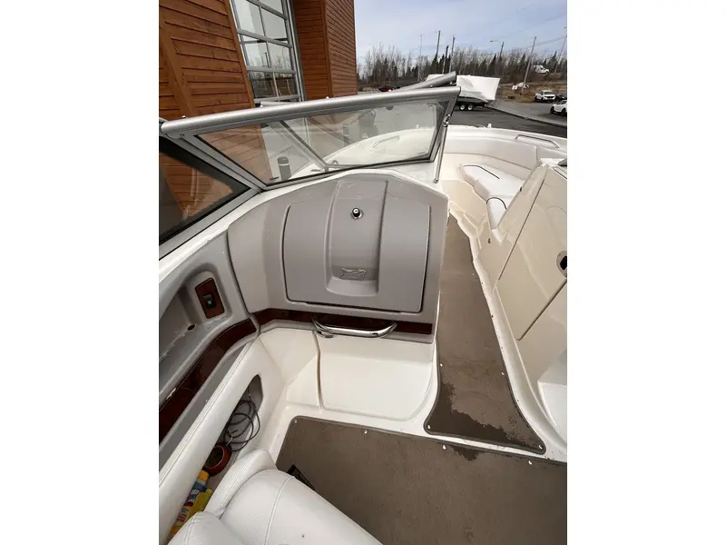 Larson LXI 258 volvo 5,7 2010