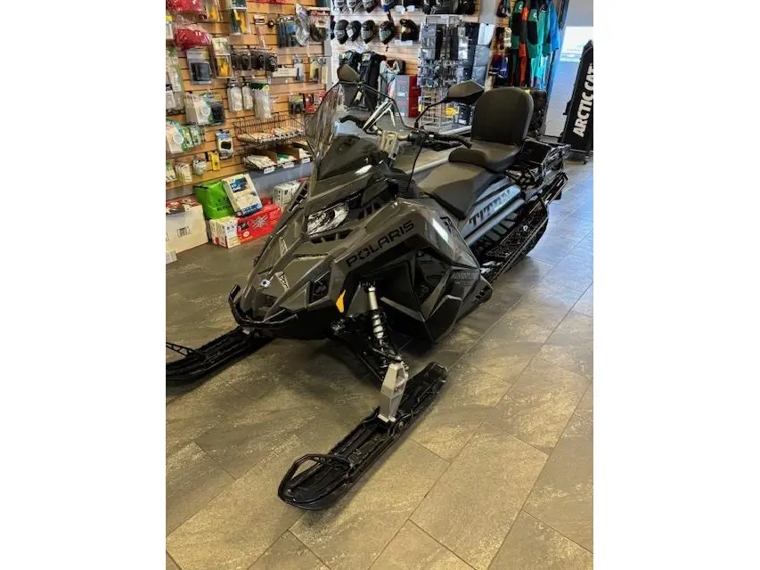 2025 Polaris Sno-25 650 Titanadv 1.8 7S