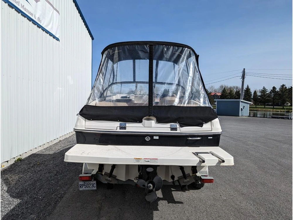 Bayliner 642 Overnighter 2015 alt