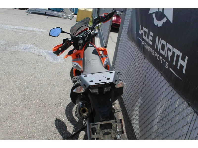 2022 KTM 690 Enduro R