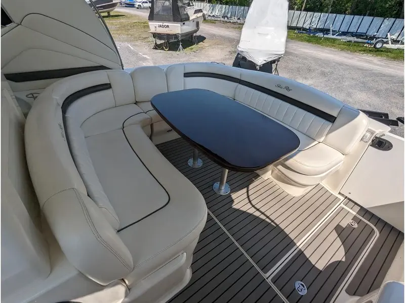 Sea Ray Sundancer 390 2005