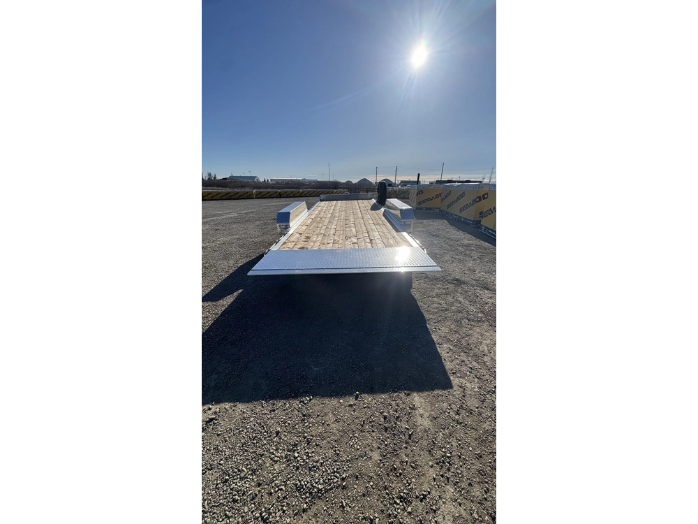 2025 Nordtek Tilt-deck Hd 82"x20' - 16k, Double Axle, Heavy Duty, Axle Upgrade, Tire Upgrade. Removable Fenders alt