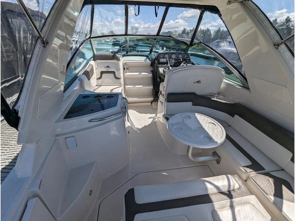 2013 Monterey Boats 260 Scr alt