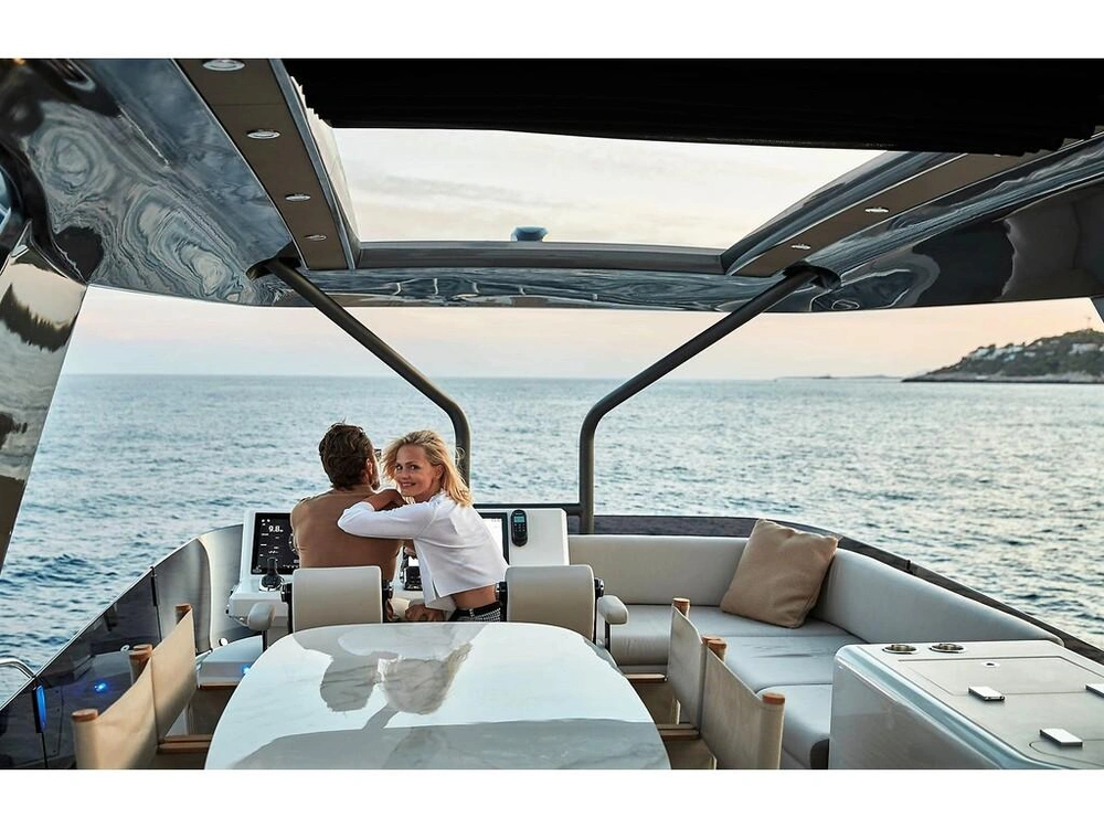 Prestige Yachts X 70 2026 alt