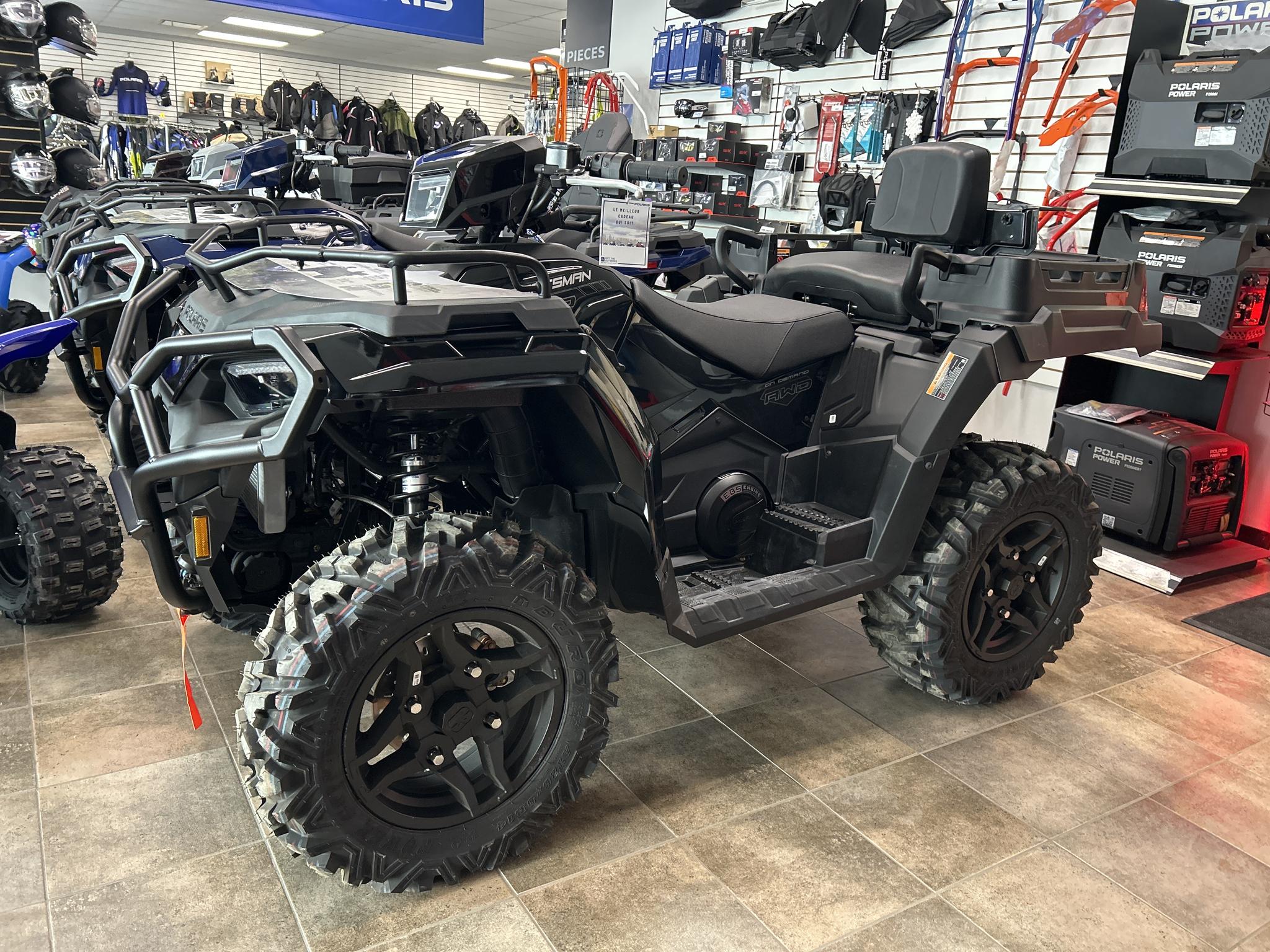 2025 Polaris SPORTSMAN X2 570- ONYX BLACK