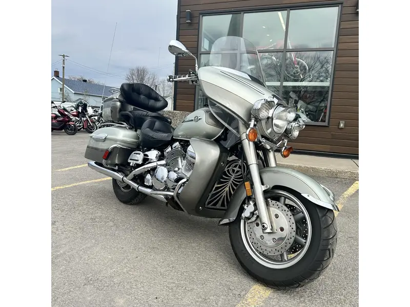 1999 Yamaha VENTURE ROYALE CRUISER