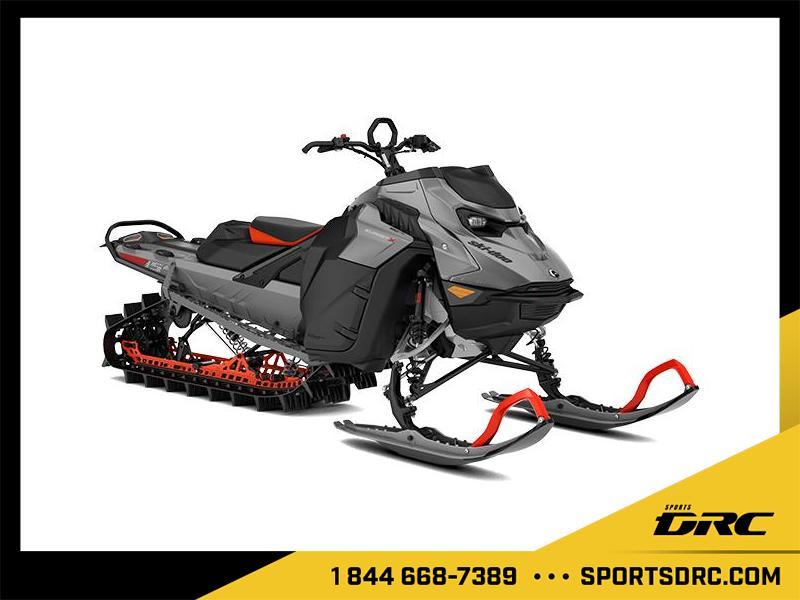 2026 Ski-Doo SUMMIT X 154 850 E-TEC PowderMax Ultra-Light FlexEdge 3.0'' SHOT w/ 10.25'' Touchscreen