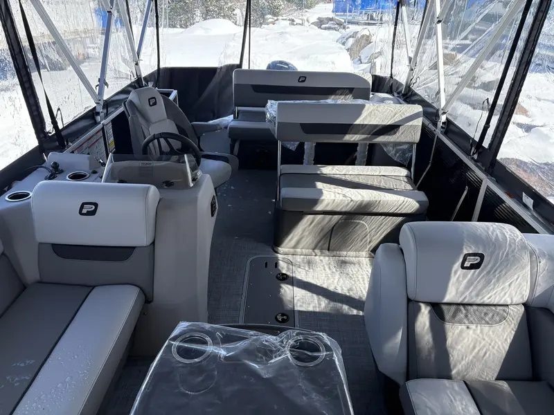 Princecraft VECTRA 23 RL 2025