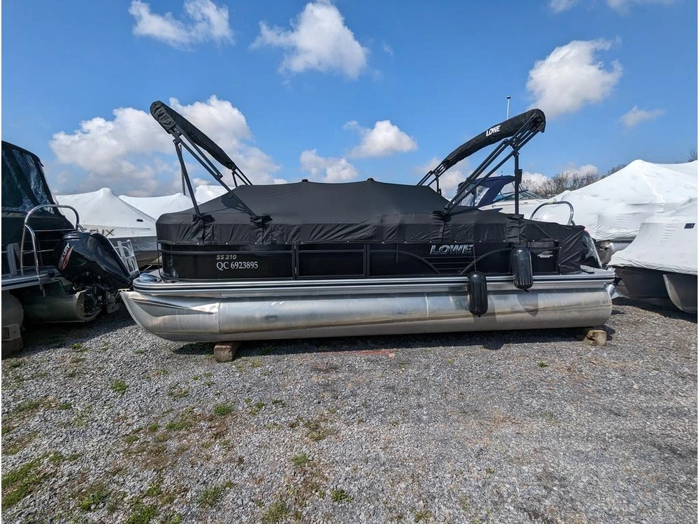 Lowe Boats Ss 210 Cl 2020 alt