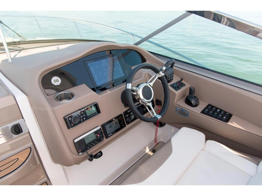 Regal 33xo 2026 alt