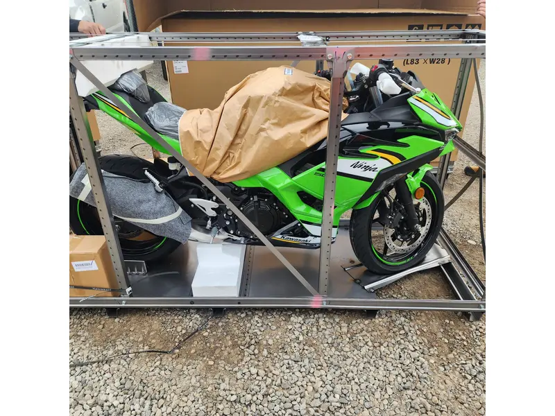 2025 Kawasaki Ninja 500 SE KRT Edition