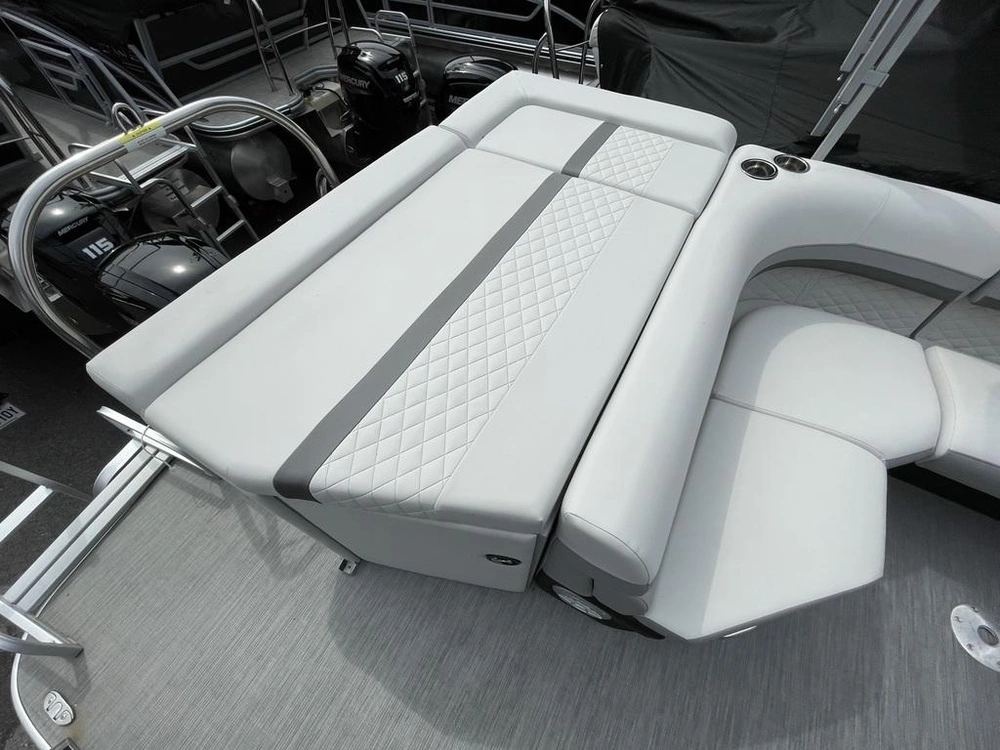 Lowe Boats Ss 210 2023 alt