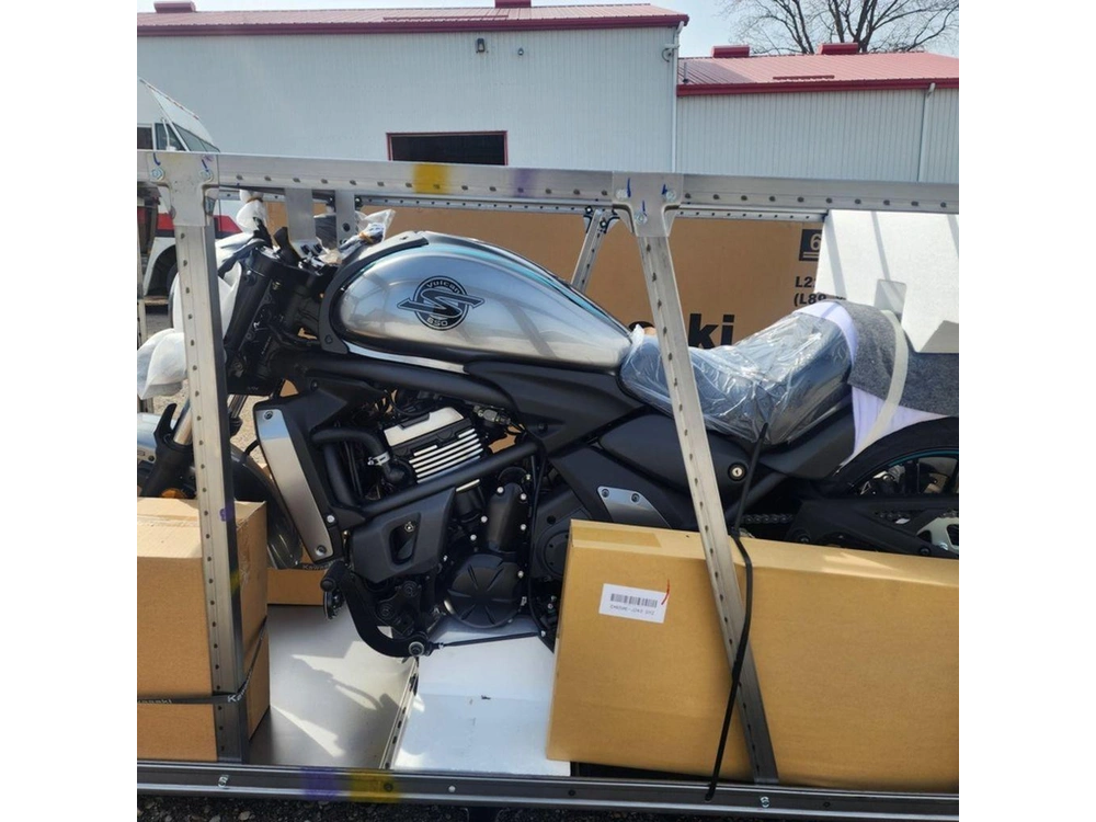 2025 Kawasaki Vulcan S Cafe alt