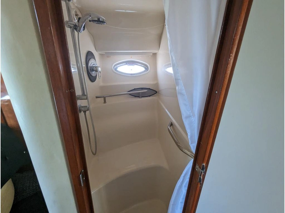 2005 Sea Ray Sundancer 390 alt