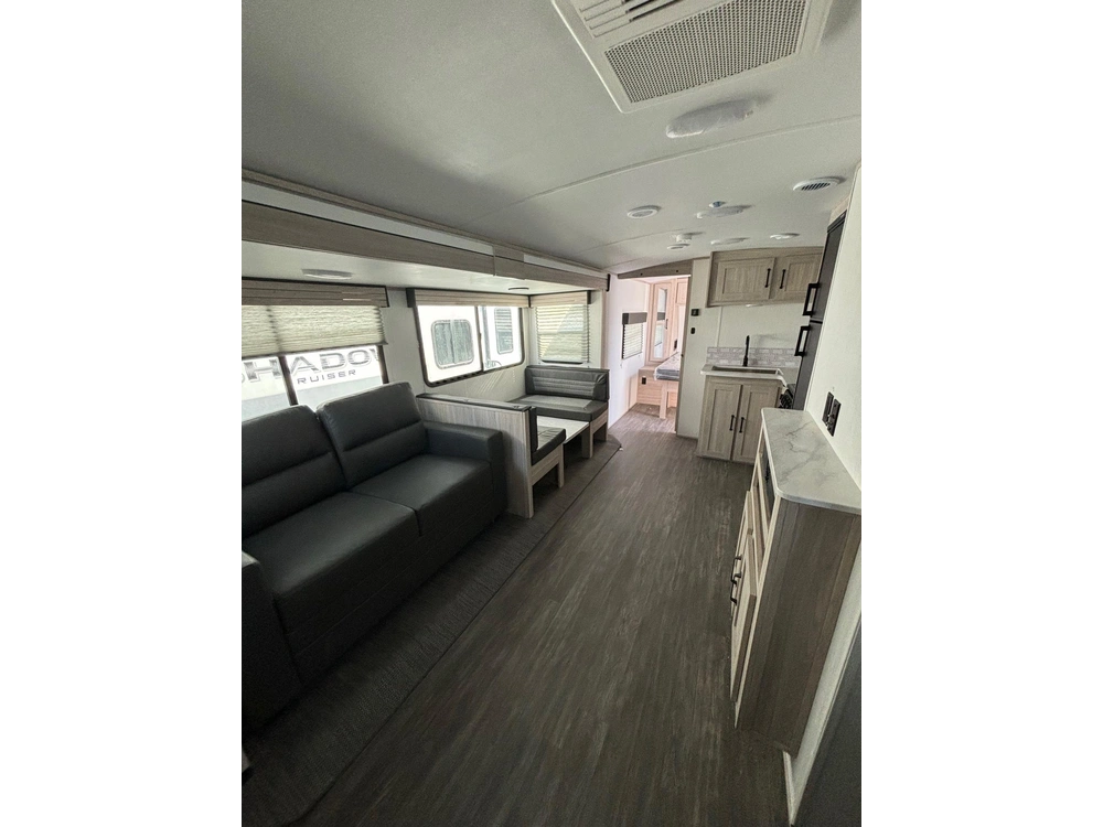 2024 Shadow Cruiser 277bhs alt