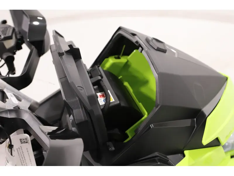 2025 Polaris PATRIOT 9R INDY XCR 136