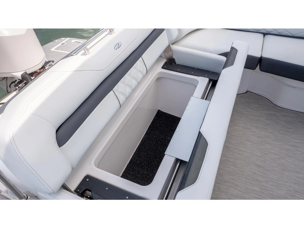 Regal 33 Obx 2026 alt