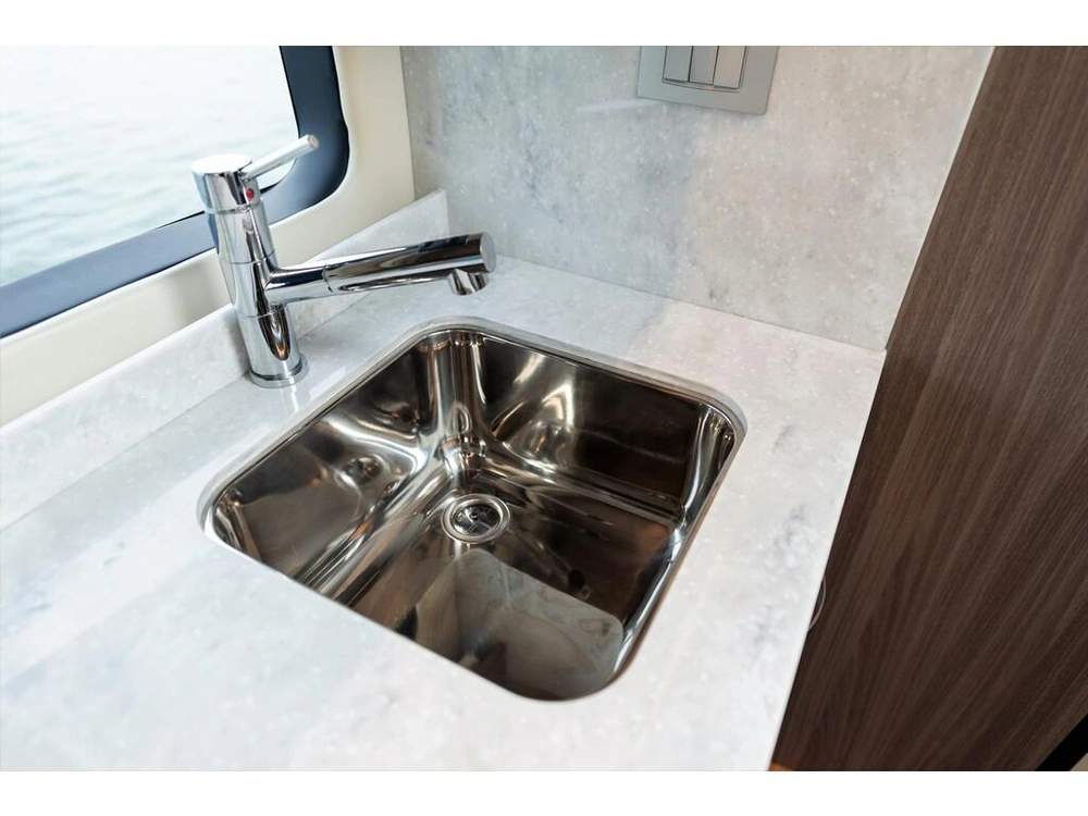 Regal 42 Fxo 2026 alt