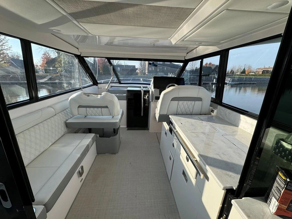 Regal 36 Xo 2022 alt