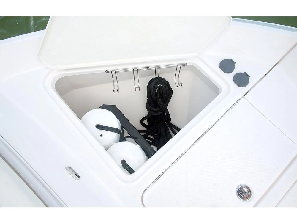 Regal 42 Grande Coupe 2026 alt