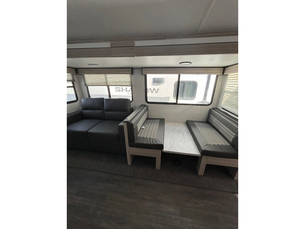 2024 Shadow Cruiser 277bhs alt