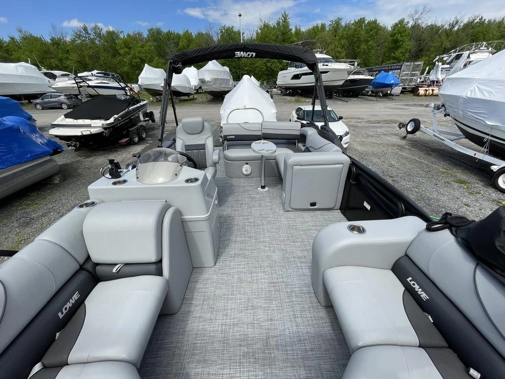 Lowe Boats Ss 210 Cl 2020 alt