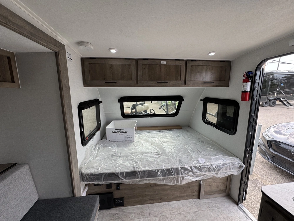 Prolite Escapade 14 Escapade 2025 alt