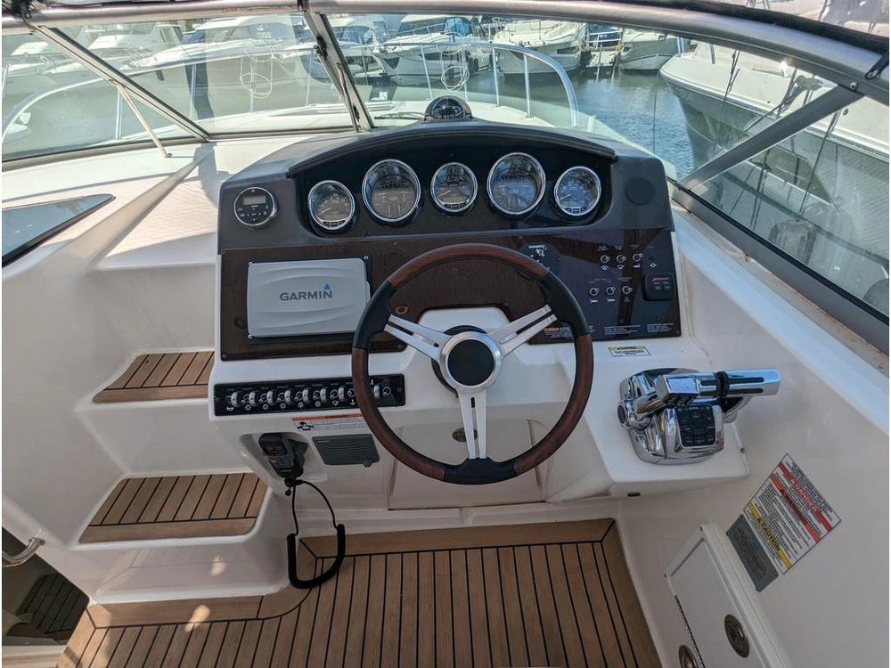 Sea Ray 310 Sundancer 2010 alt