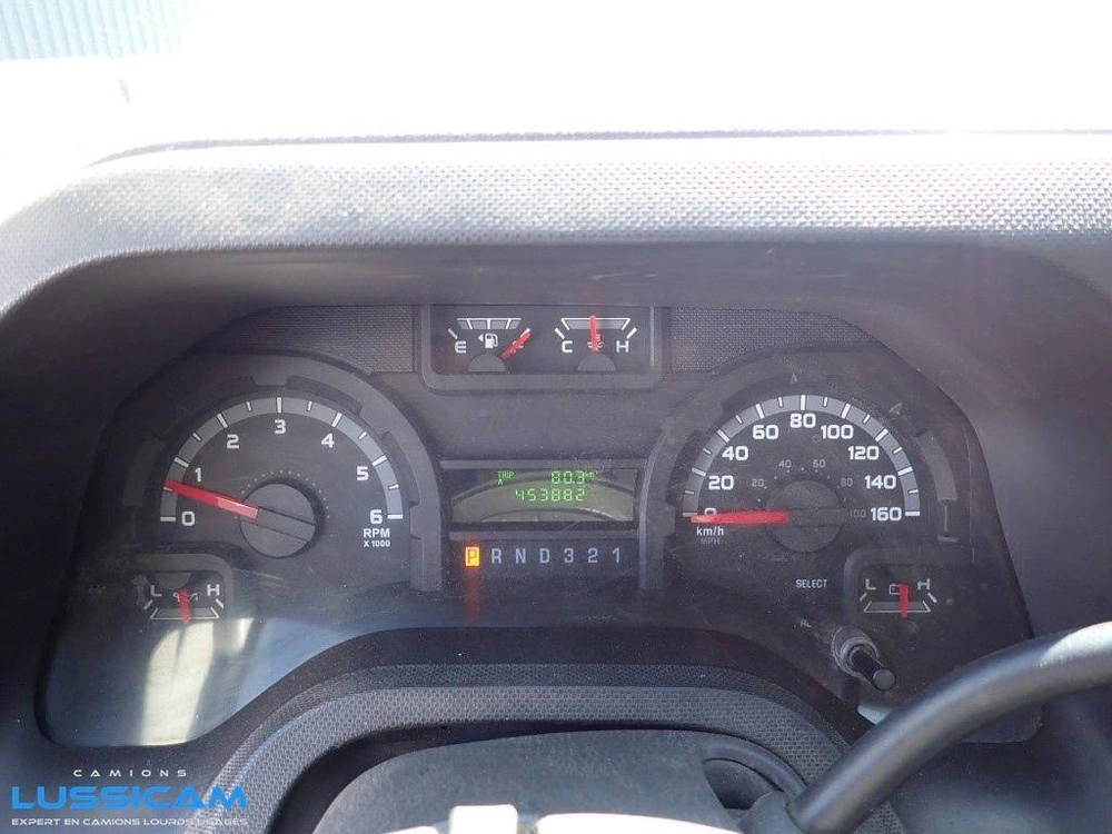 Ford E-450 2013