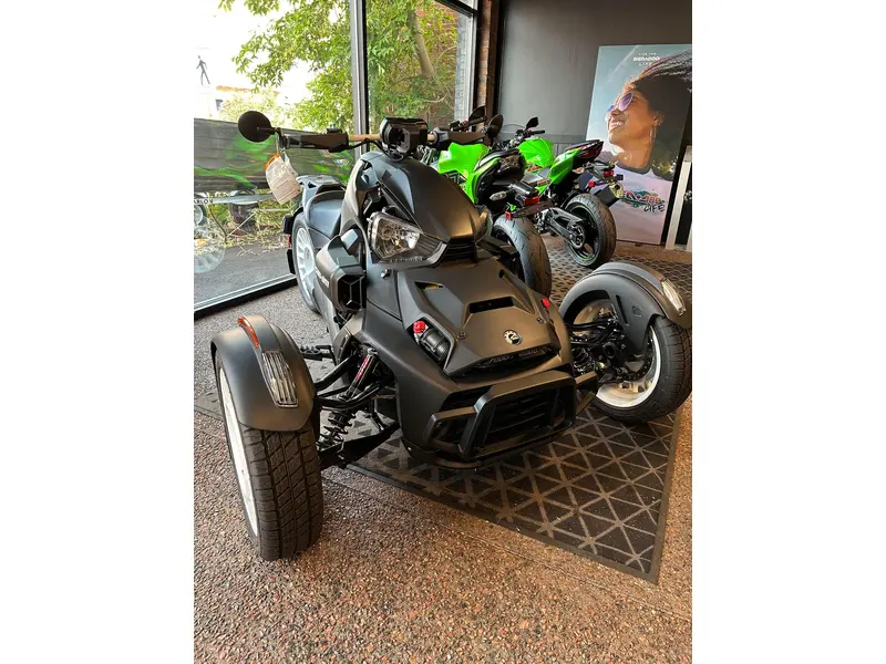 Can-Am RYKER RALLY 900 - CUSTOMIZABLE 2023