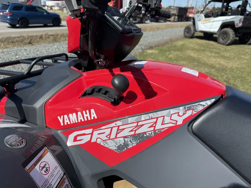 2025 Yamaha GRIZZLY 700 EPS *À partir de 3.99%