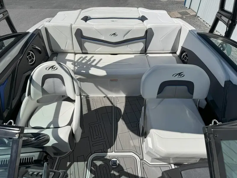 Monterey Boats 218 SS 2016