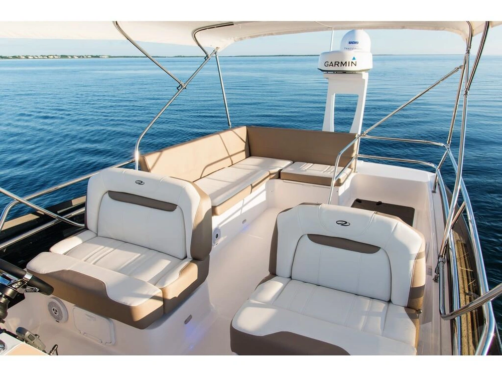 Regal 42 Flybridge 2026 alt