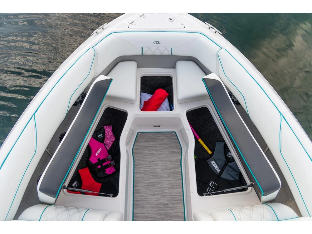 Regal Ls4 Surf 2026 alt