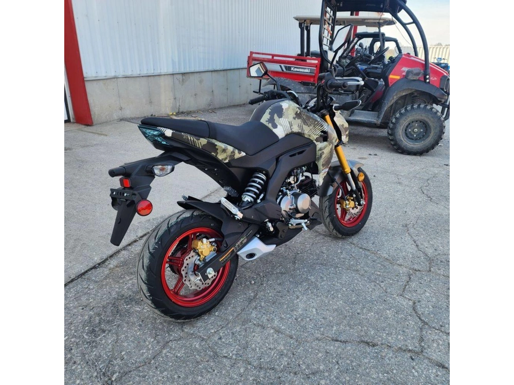 2025 Kawasaki Z125 Pro alt