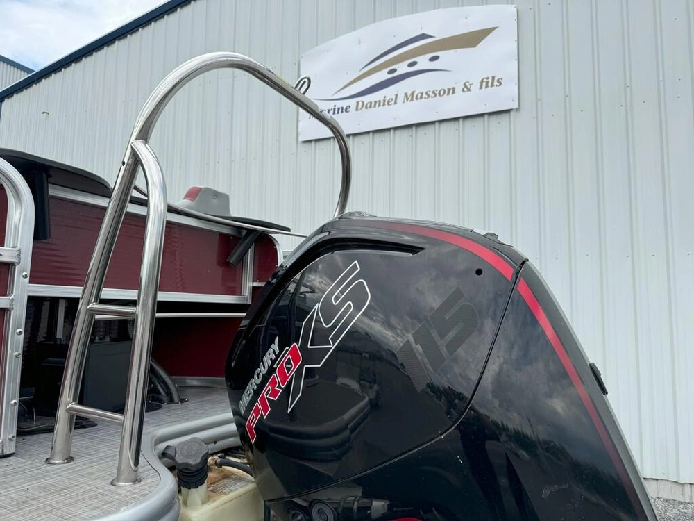Lowe Boats Sport Fish 212 2019 alt