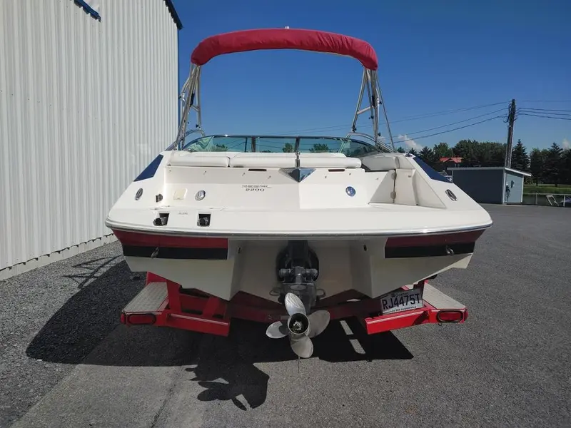 Regal 2200 BOWRIDER 2005