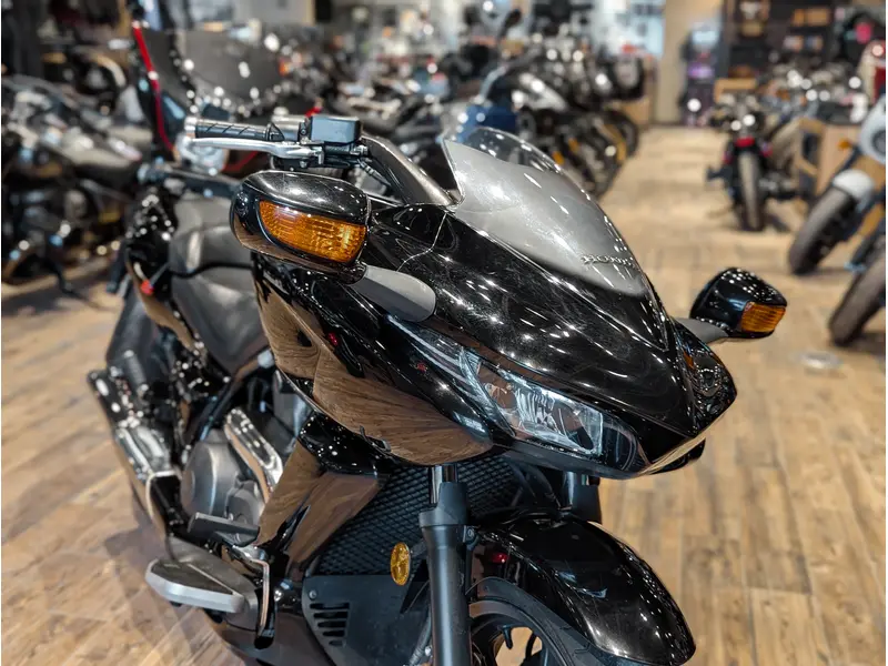 2009 Honda DN-01 // Black