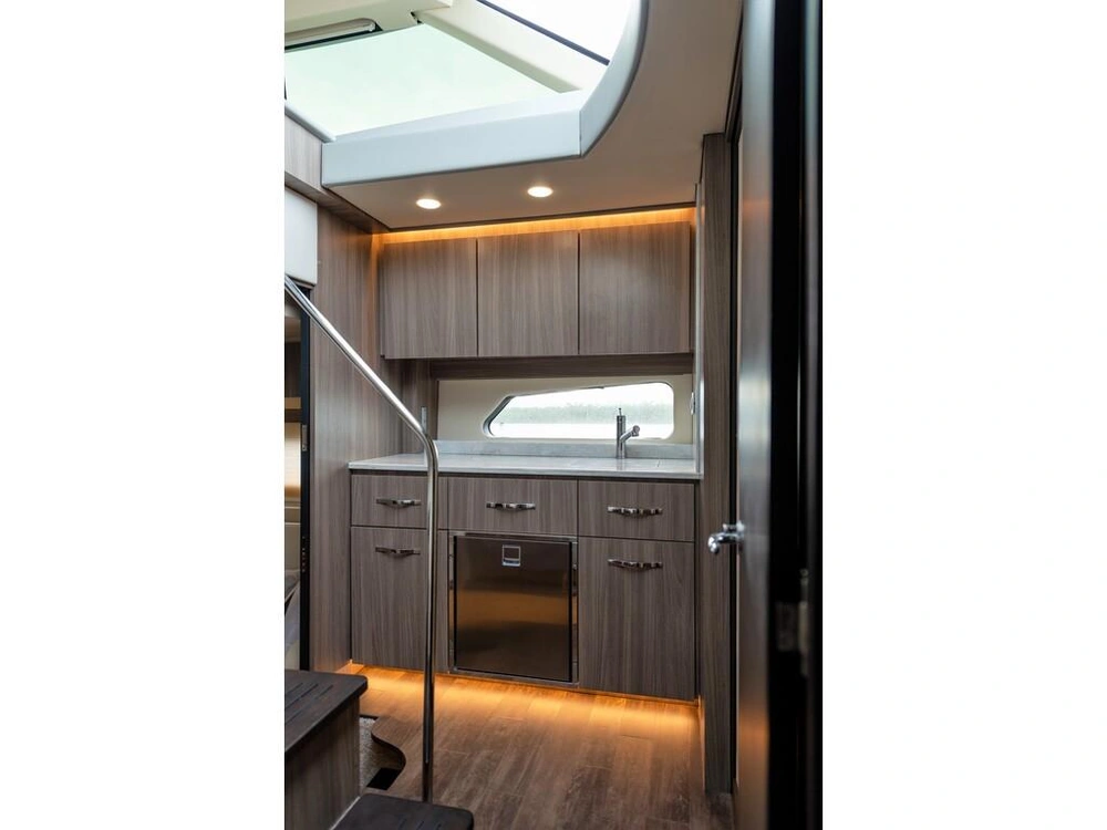 Regal 42 Fxo 2026 alt