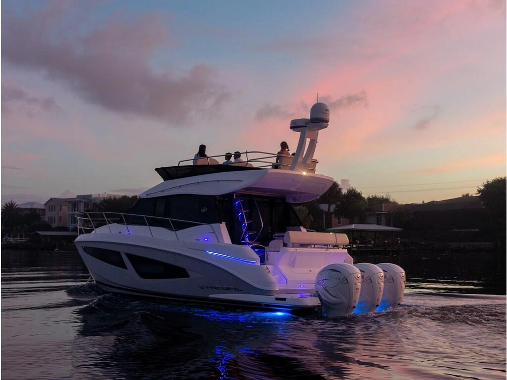Regal 42 Fxo 2026 alt