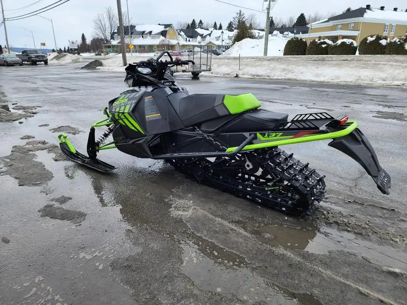 2017 Arctic Cat XF 8000 CROSS COUNTRY 137