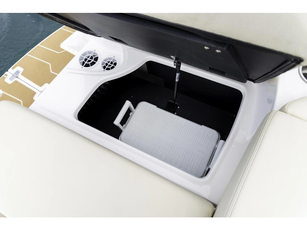 2026 Regal 2000 Es alt