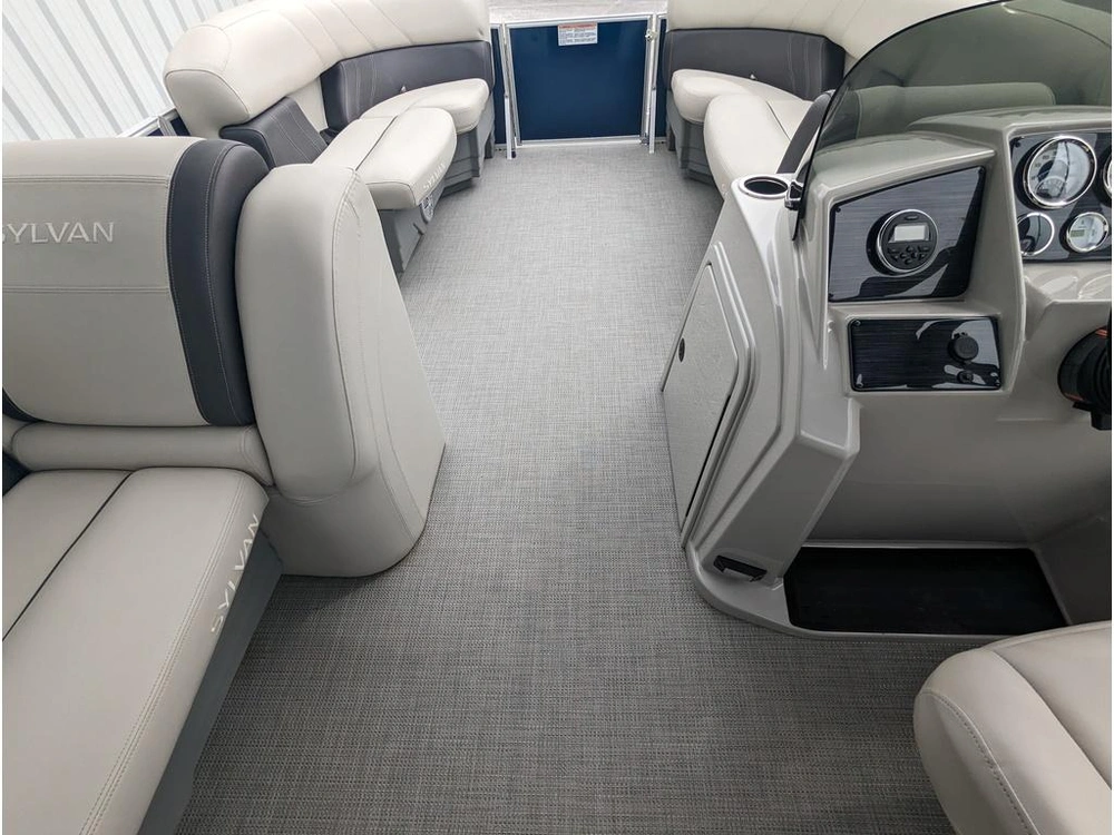 2020 Sylvan Mirage Cruise 8522 Pts alt